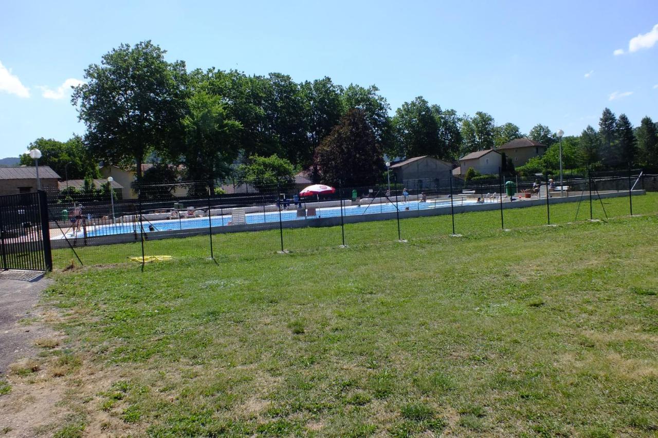 Gite Des Deux Rivieres Nant Exterior foto